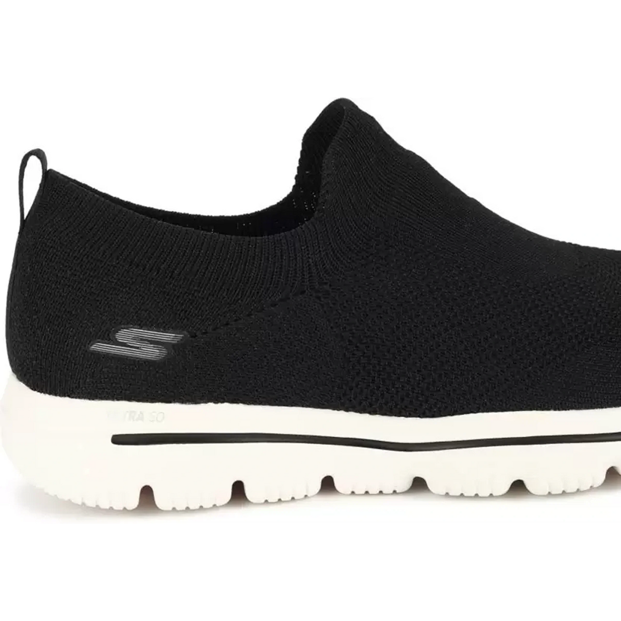 SKECHERS GO WALK EVOLUTION UL Sneakers For Women  (Black) (15725-BLK)