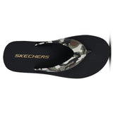 SKECHERS Men's Courtwald India Slipper